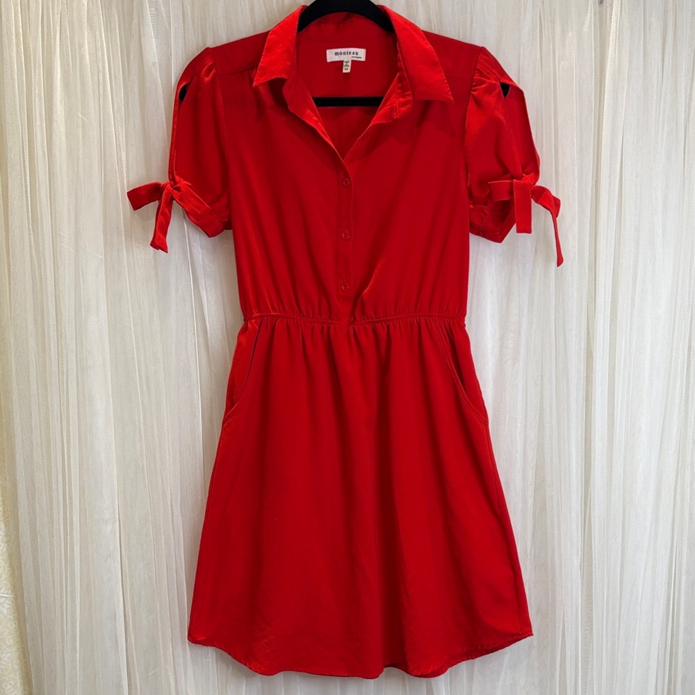 Elegant Red Midi Dress with Bow Accents
